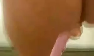 Le fumage à chaud babe vidéos pornos francaises baise doigts de sa chatte
