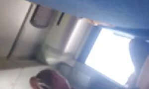 Minuscule recrue de vidéos pornos en français 5 pieds piraté dans ExploitedTeens
