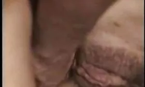 Adolescent modèle pornos belge devant webcam montre sa semelle