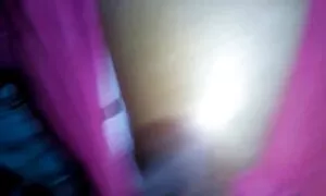Jeune en short booty très faim cul des films porno en français